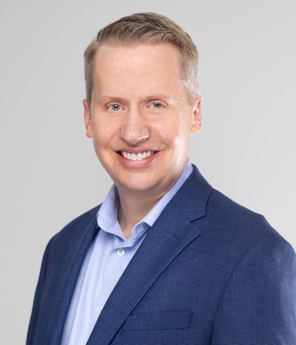 Robert Cawthon_Director of Finance_web